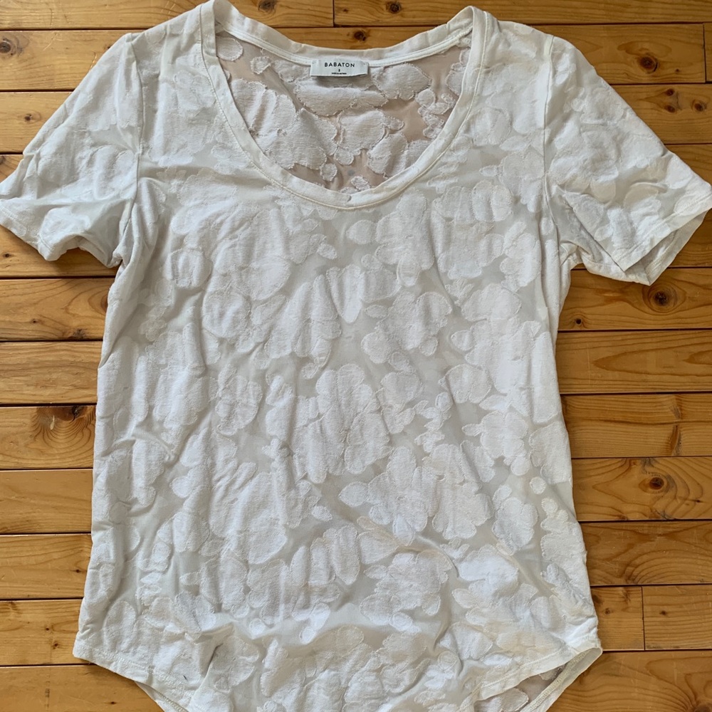 5/$20 Babaton Sami White Floral T-shirt